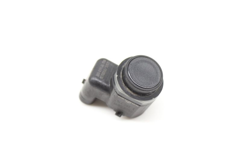 PDC / Park Distance / Assist Sensor 66209231283 — Used (SKU 583230)