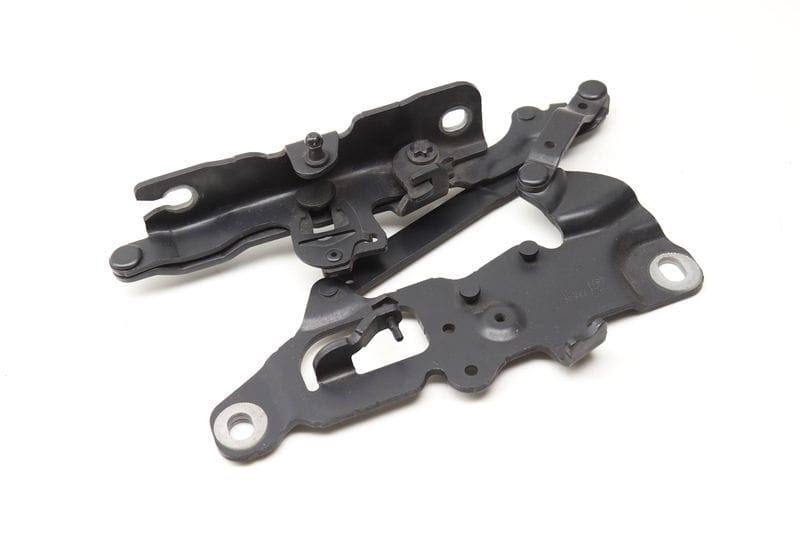 Hood Hinge 41007249888 — Used (SKU 583314)