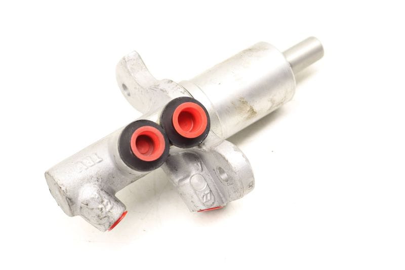 Brake Master Cylinder 34336796729 — Used (SKU 486649)