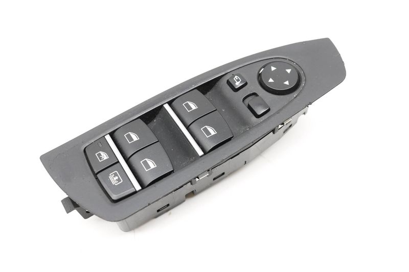 Master Window Switch w/ Trim 61319163574 — Used (SKU 334244)