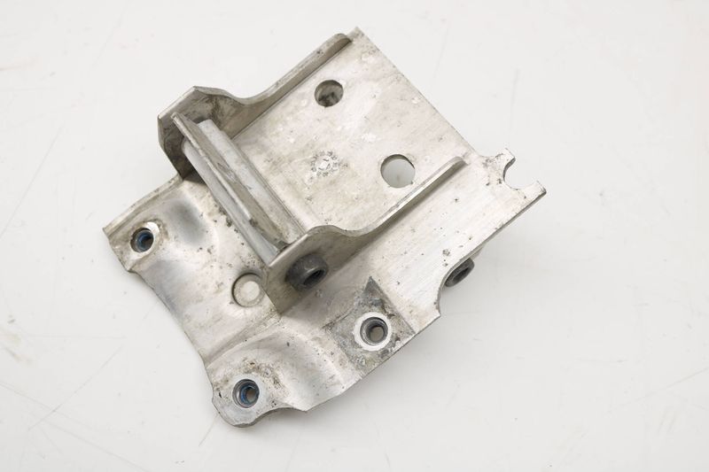 Adapter Plate / Bracket 51117186514 — Used (SKU 334428)