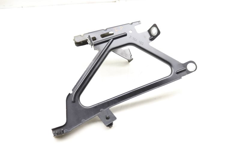Fender Mount / Bracket 41357184180 — Used (SKU 494918)