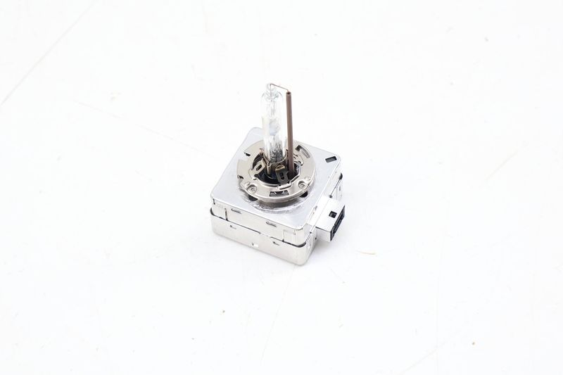 D1S HID Xenon Headlight Bulb 63217217509 — Used (SKU 685986)