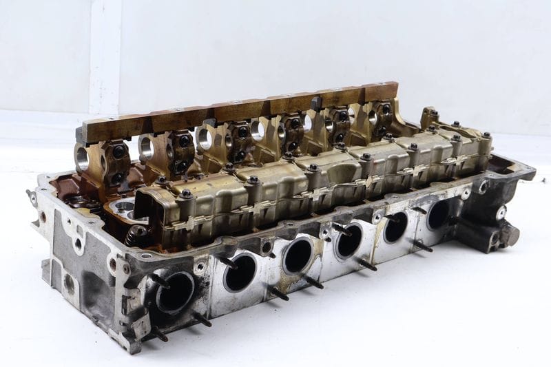 Engine Cylinder Head 11127624429 — Used (SKU 686034)