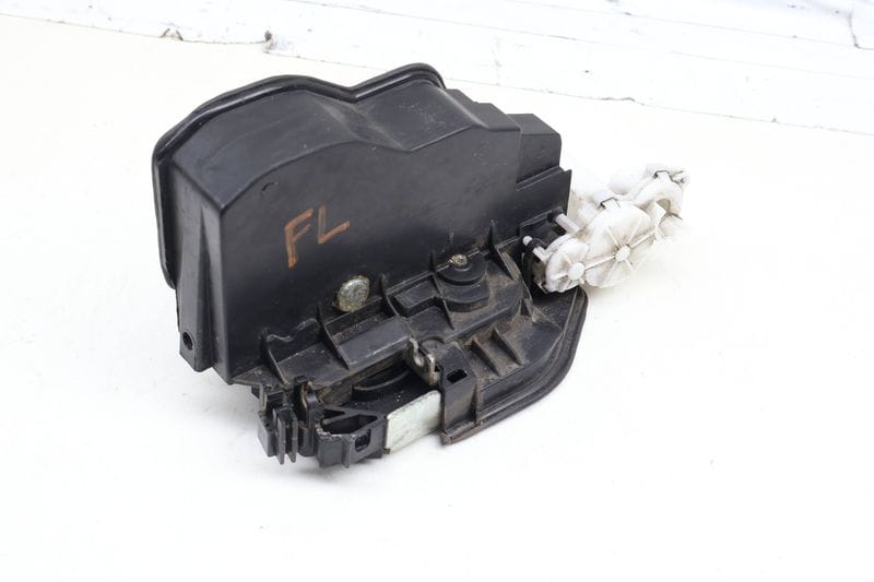 Door Latch / Lock Actuator 51217283627 — Used (SKU 685989)
