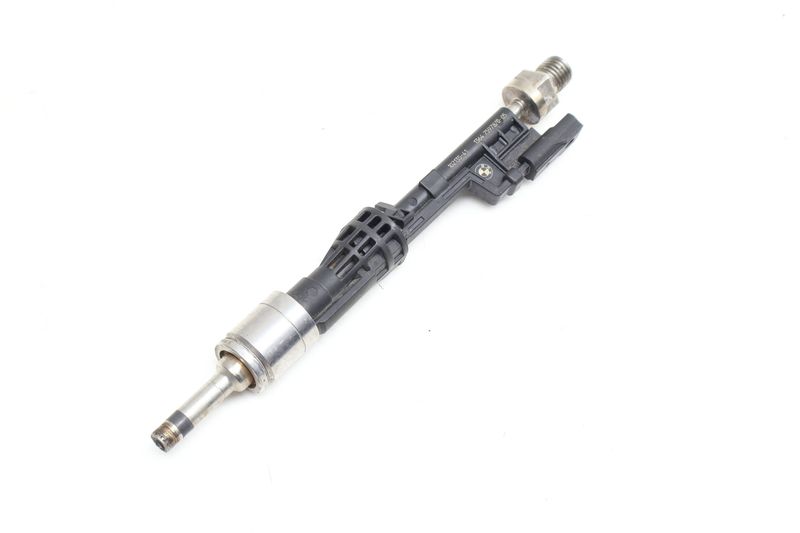 Fuel Injector (EU5) 13647597870 — Used (SKU 685970)