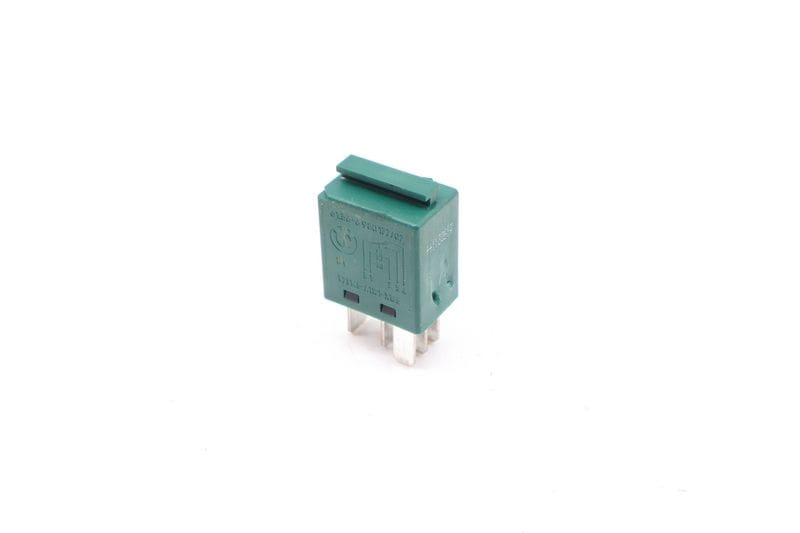 Relay 61366980177 — Used (SKU 685809)