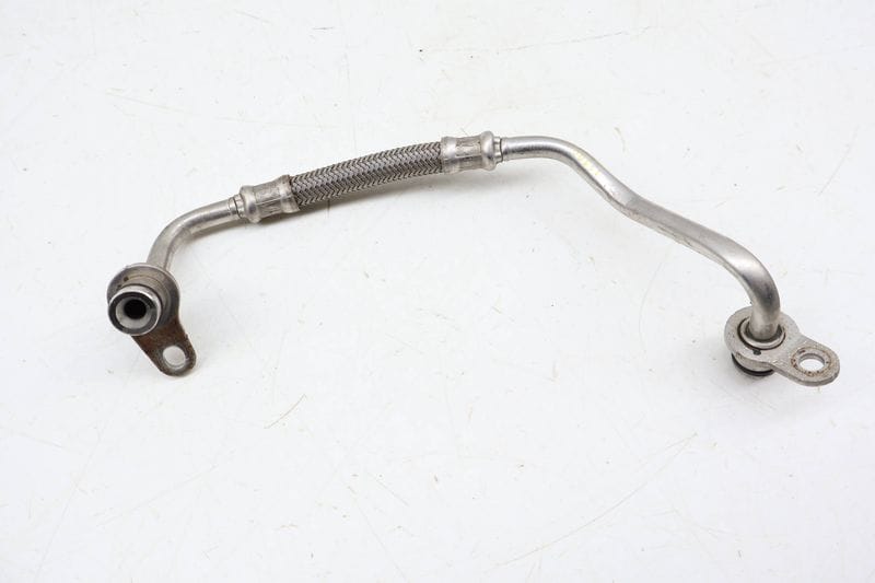 Turbo Oil Line / Pipe (INLET) 11427585402 — Used (SKU 686121)