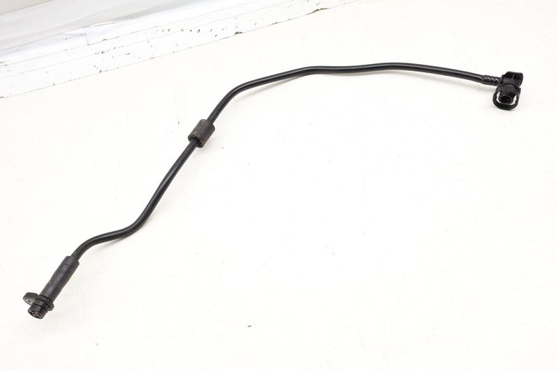 Turbo Vacuum Hose / Line 11657588771 — Used (SKU 686095)