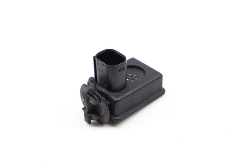 Automatic Recirculated Air Control Sensor 64116988303 — Used (SKU 698827)