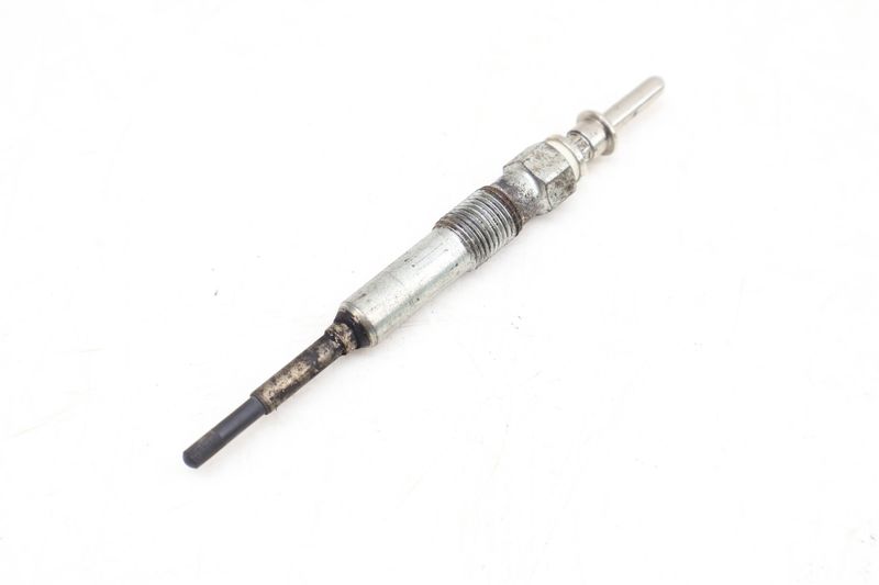 Diesel Glow Plug 12237807277 — Used (SKU 660435)