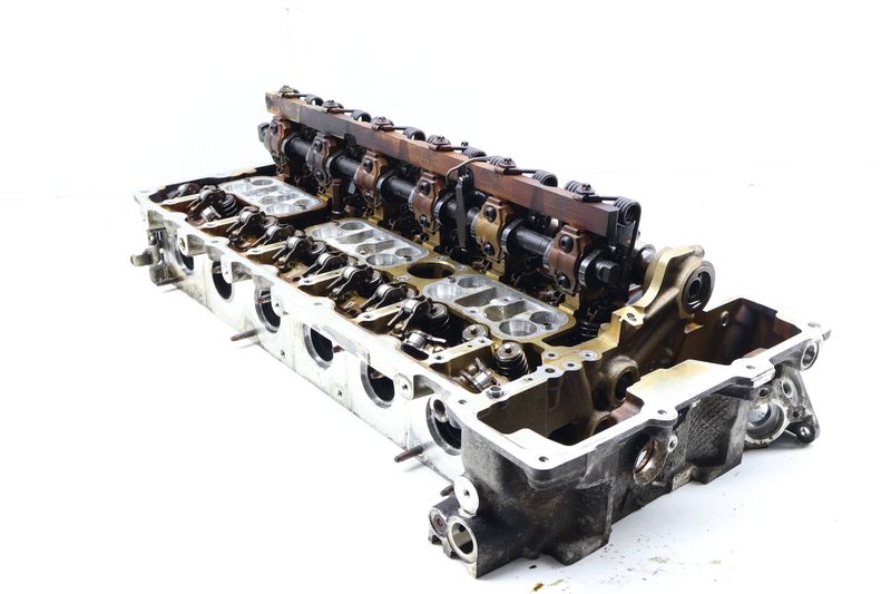 Engine Cylinder Head 11127624429 — Used (SKU 699079)