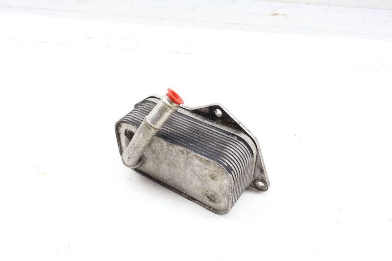 Engine Oil Cooler 11427525333 — Used (SKU 699021)