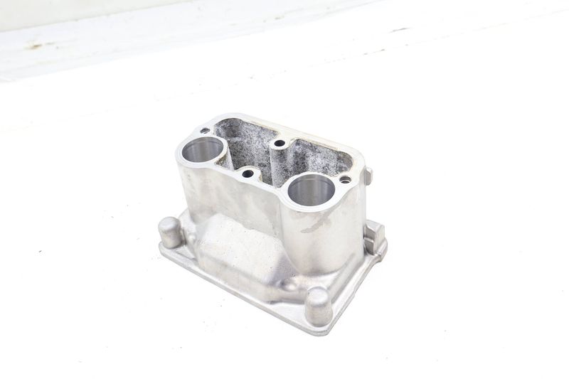 Engine Spark Plug Housing / Insert 11127605104 — Used (SKU 699024)