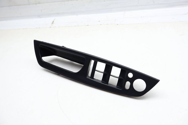 Door Panel Switch Trim / Panel 51417137137 — Used (SKU 704491)