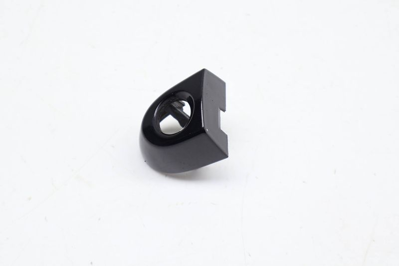 Exterior Door Handle Cylinder Cap 51217162439 — Used (SKU 704649)