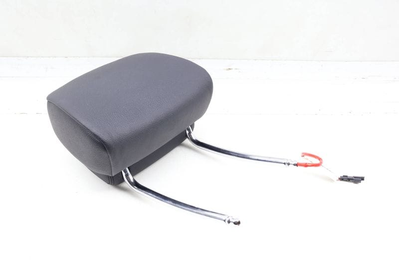 Headrest / Head Rest 52107268936 — Used (SKU 698920)