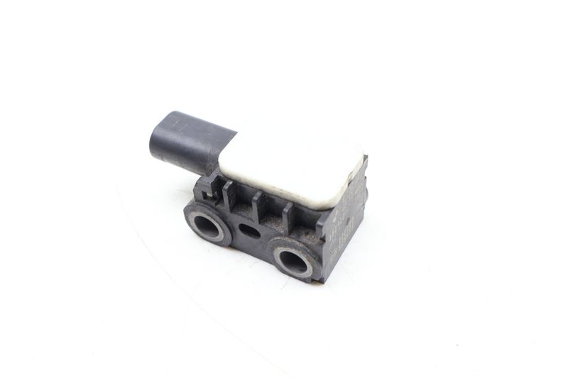 Impact / Crash Sensor 65779152262 — Used (SKU 660322)