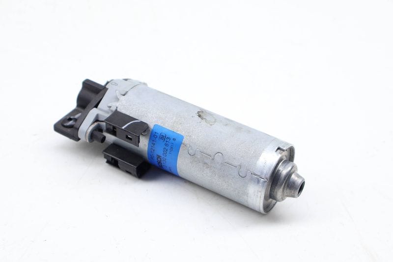 Slide / Longitudinal Seat Motor 67317075945 — Used (SKU 704601)