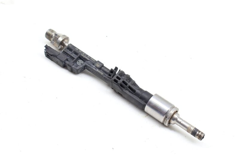Fuel Injector (EU5) 13647597870 — Used (SKU 704757)