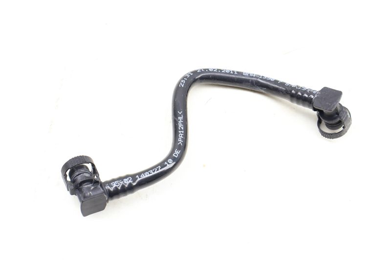 Fuel Tank Breather Hose / Line 13907578295 — Used (SKU 699089)