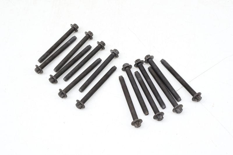 M7X70 Torx Screw / Bolt Set (15) 11127535024 — Used (SKU 704785)