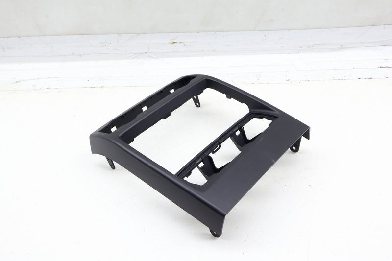 Center Console Trim / Bezel 51166951957 — Used (SKU 698895)