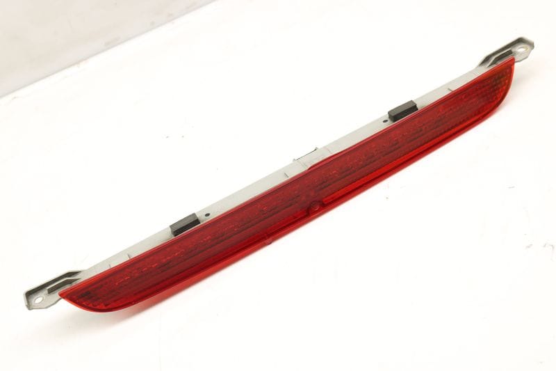 Center / Third Brake Light 63257272967 — Used (SKU 405264)