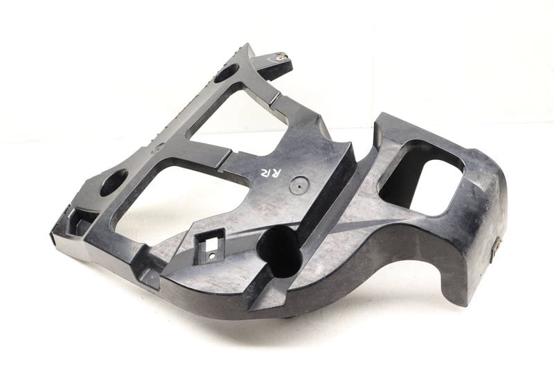 Bumper Mount / Bracket 51127227758 — Used (SKU 488015)