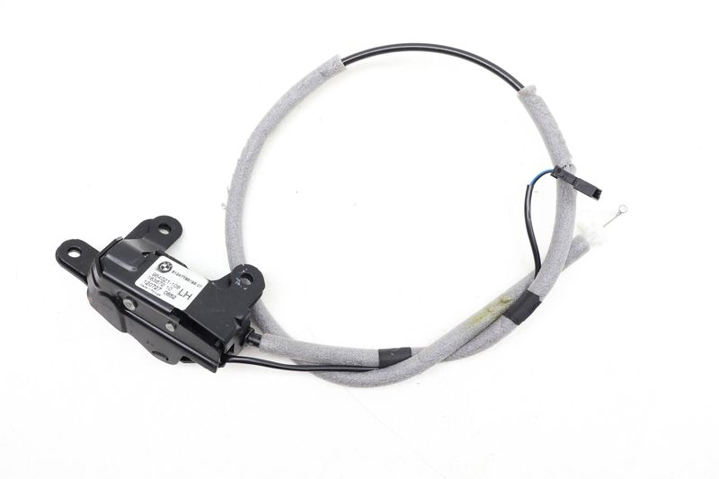 Trunk Lid Latch / Lock 51247183196 — Used (SKU 660490)
