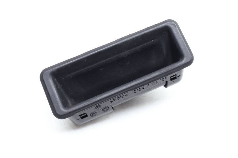 Trunk Release Switch / Handle 51247118158 — Used (SKU 660324)