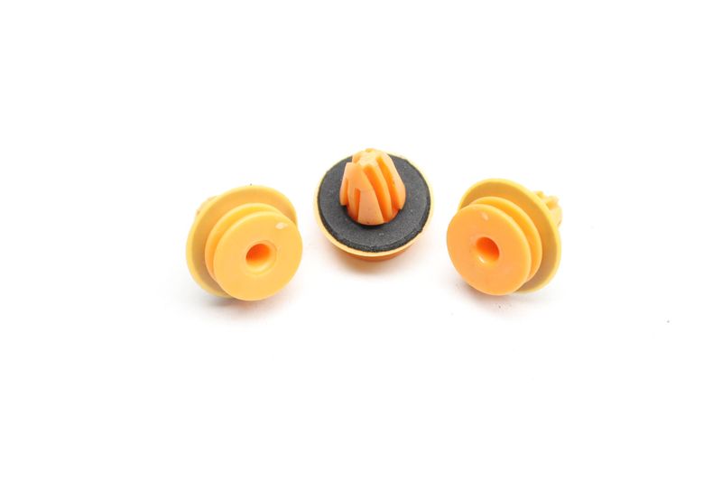Door Panel Clip / Fastener Set (3) 0009918698 — Used (SKU 553561)
