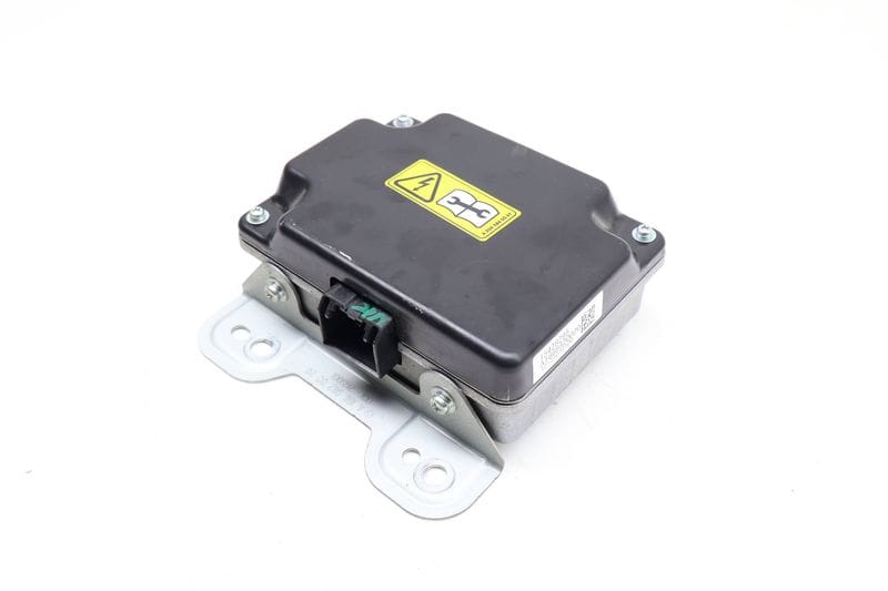 AC/DC Power Inverter Control Module 1669820020 — Used (SKU 681390)