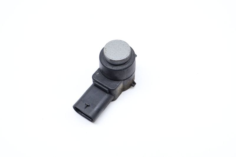 Bumper PDC / Park Distance / Assist Sensor 2125420018 — Used (SKU 681416)