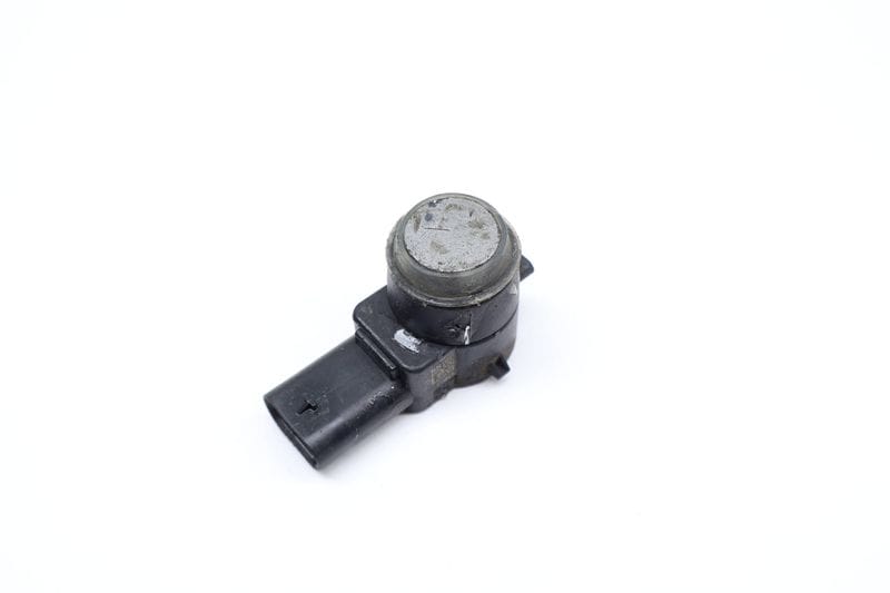 Bumper PDC / Park Distance / Assist Sensor 2125420018 — Used (SKU 681418)