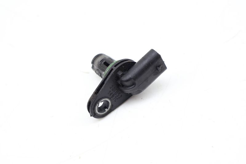 Cam / Camshaft Position Sensor 2769051000 — Used (SKU 681439)