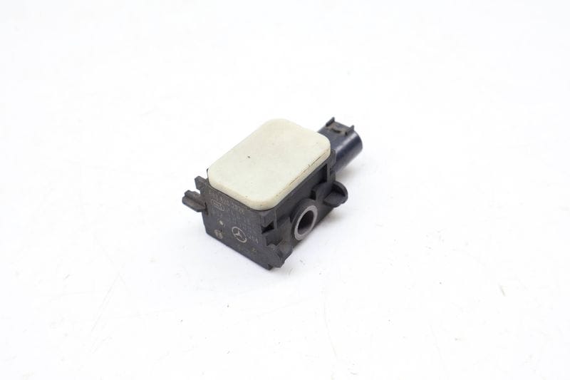 Impact / Crash Sensor 0038202926 — Used (SKU 681430)
