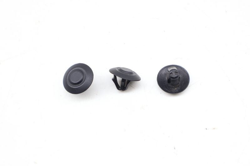 Hood Insulation / Sound Blanket Clip Set (3) 0019880325 — Used (SKU 682351)