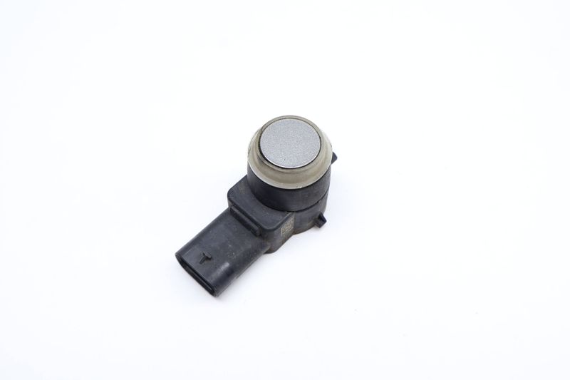 Parktronic / Parking Assist PDC Sensor 2125420018 — Used (SKU 681424)