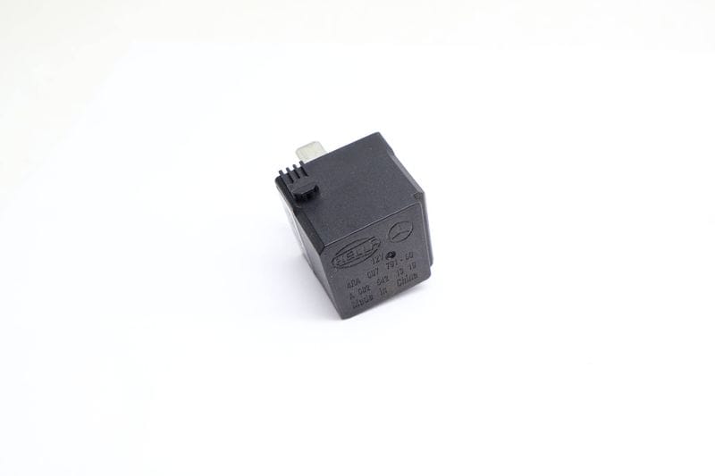 Relay 0025421319 — Used (SKU 681351)