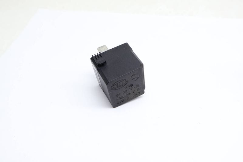 Relay 0025421319 — Used (SKU 681356)