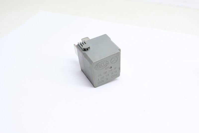 Relay 0025422619 — Used (SKU 681360)