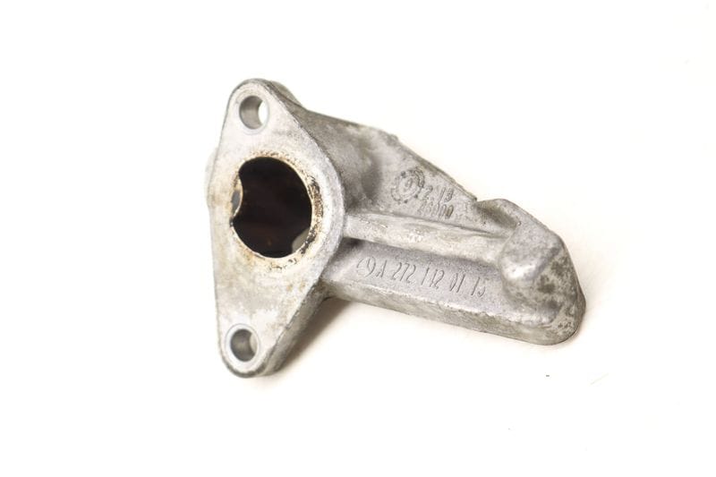 EGR Valve Mount Bracket 2721420115 — Used (SKU 497728)