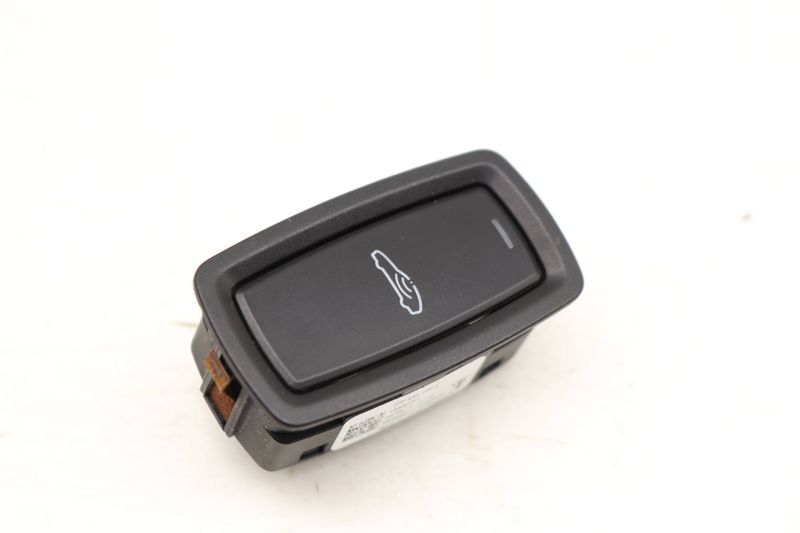 Anti-Theft Alarm Button / Switch 7PP962109C — Used (SKU 485171)