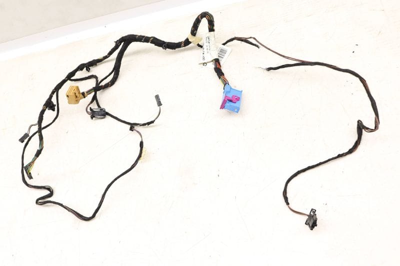 Door Panel Wiring Harness 7P5971121C — Used (SKU 527957)