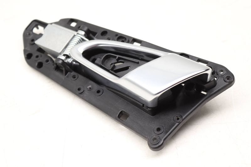 Interior Door Release / Handle 7P5837019C — Used (SKU 507597)