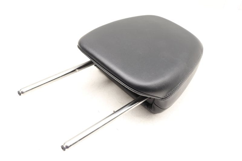 Seat Headrest / Head Rest 7P5881902P — Used (SKU 527356)