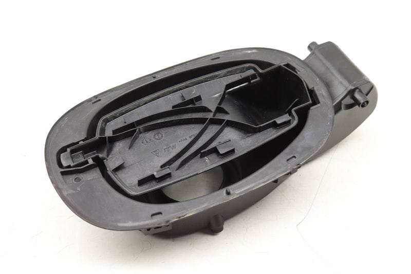 Gas / Fuel Filler Door Bracket 7P5809857B — Used (SKU 507795)