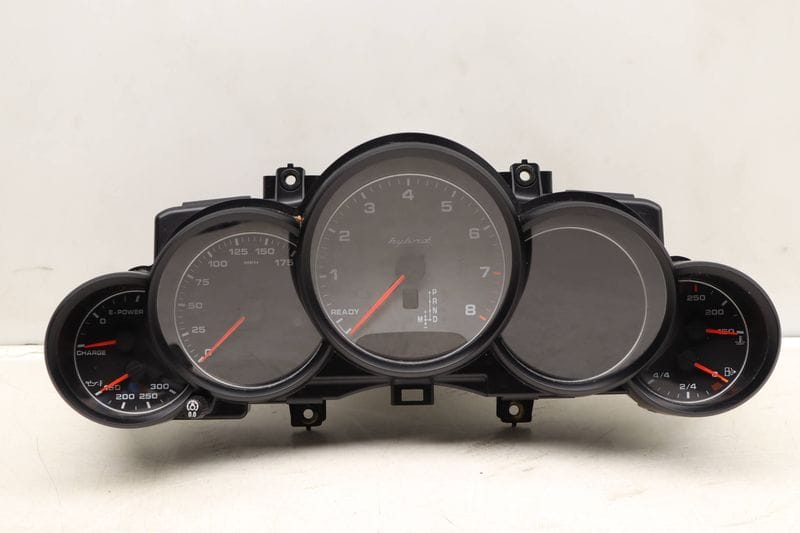 Instrument Cluster / Speedometer 7P5920903P — Used (SKU 521434)