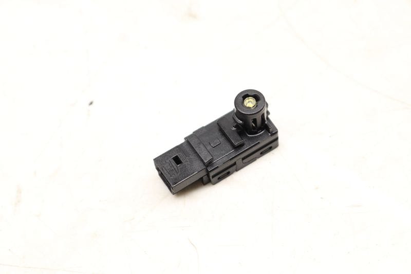 Interior Light 7P5947145 — Used (SKU 528043)